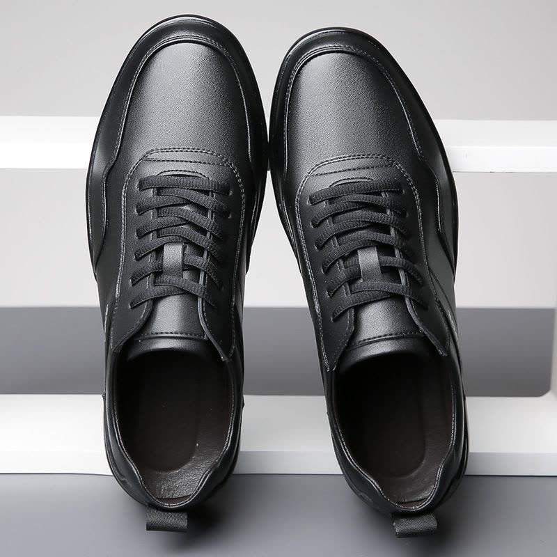 男鞋2025新款板鞋真皮透气轻便运动休闲鞋韩版低帮小白鞋图片