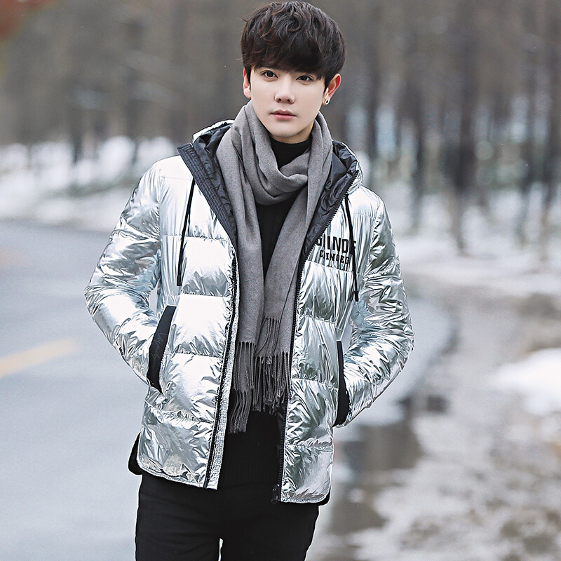 羽绒服2018冬季新款男士羽绒服青年时尚短款外套潮流帅气面包服男银色