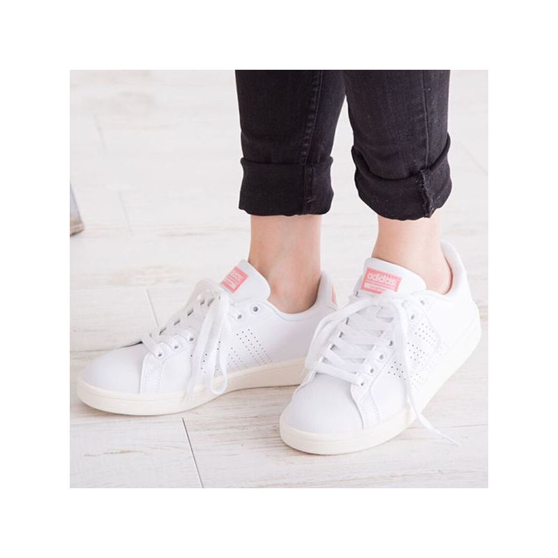 Adidas阿迪达斯neo17年秋冬女子运动小白鞋AW3974