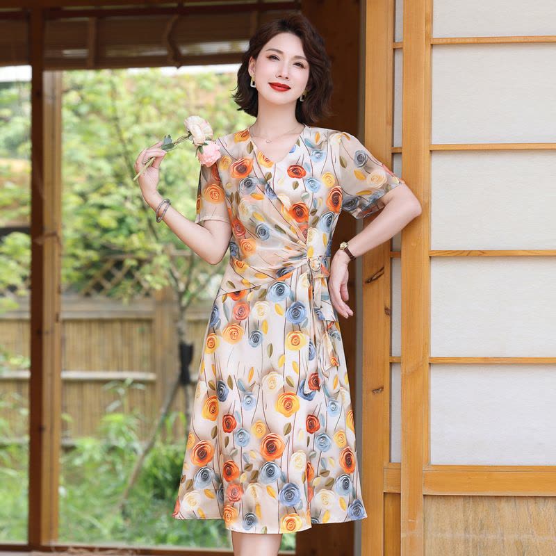 年夏季中老年女装连衣裙时尚印花雪纺裙子40-60岁女士裙图片