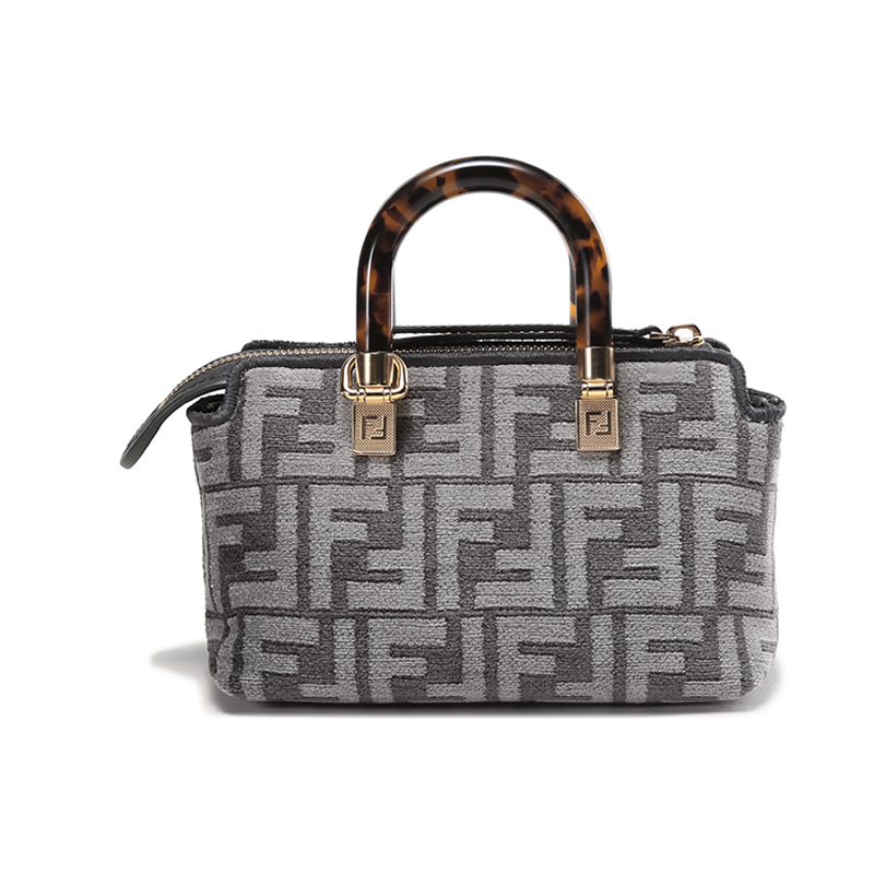 皮具箱包>时尚女包>女士单肩包>芬迪(fendi)>芬迪(fendi)8bs067al9q