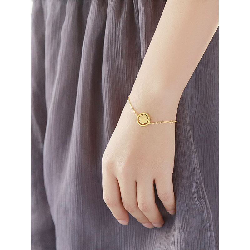 金大福kingtaifook珠宝黄金四叶草手链女款时尚足金999幸运草手链首饰