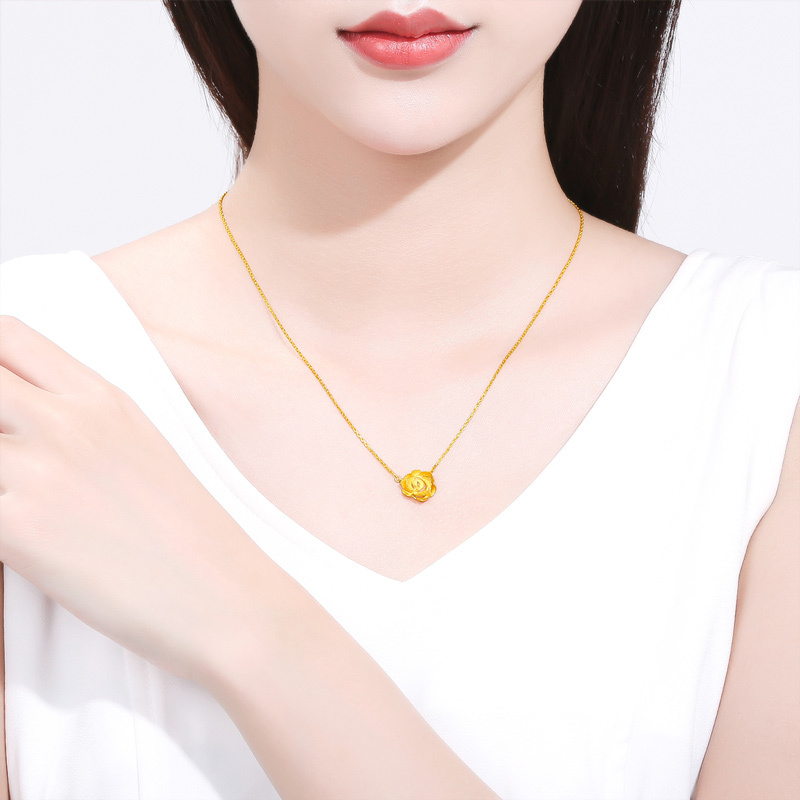 周六福珠宝黄金套链女足金项链玫瑰花吊坠计价花朵金项链女ac065266