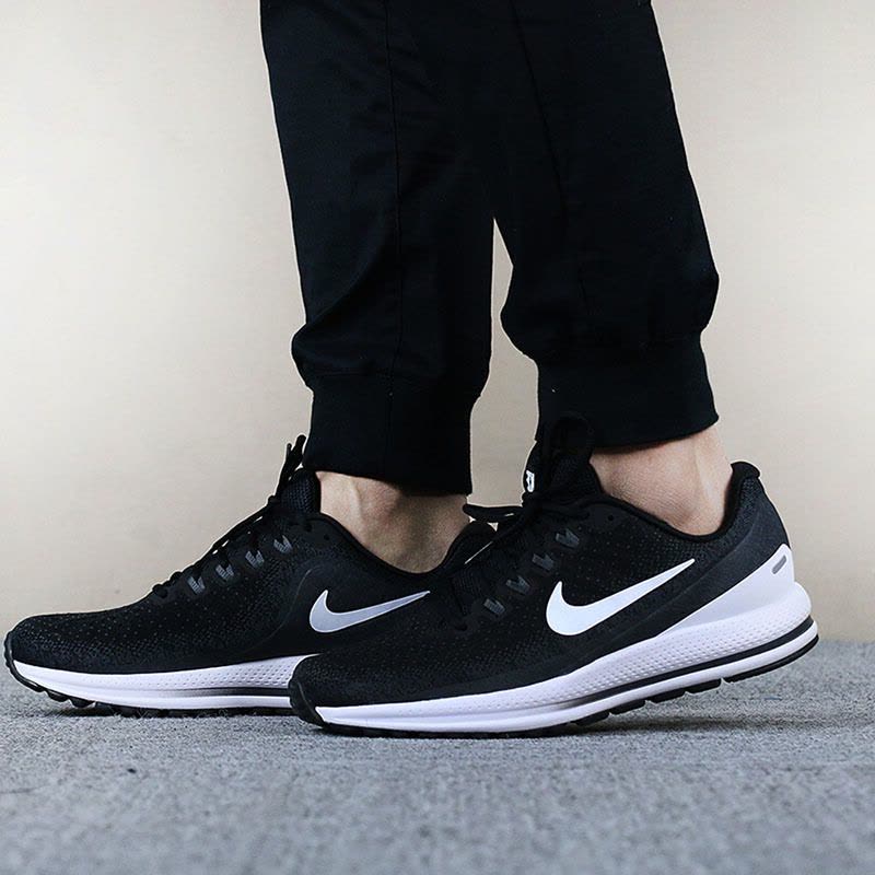 耐克（NIKE）男女情侣款轻便透气舒适运动鞋休闲鞋跑步鞋922908/922909图片