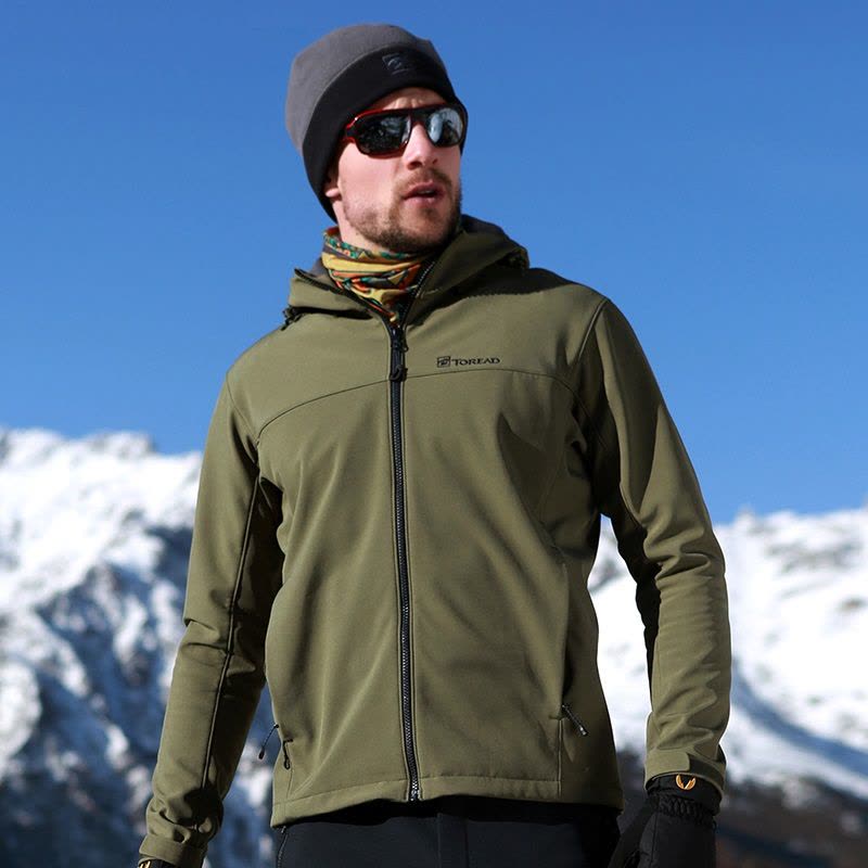 探路者户外情侣男女防风连帽弹力软壳衣HAEF91033图片