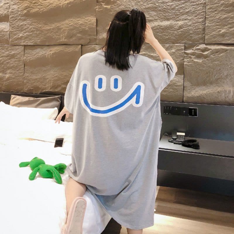 韩国大码T恤女装夏季中长款笑脸短袖打底衫女宽松开叉连衣裙图片