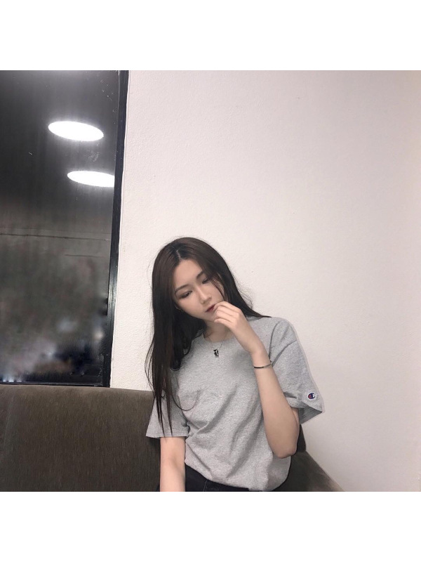 champion 冠军 纯色修身基础款经典 T恤 短袖 T425LW浅灰