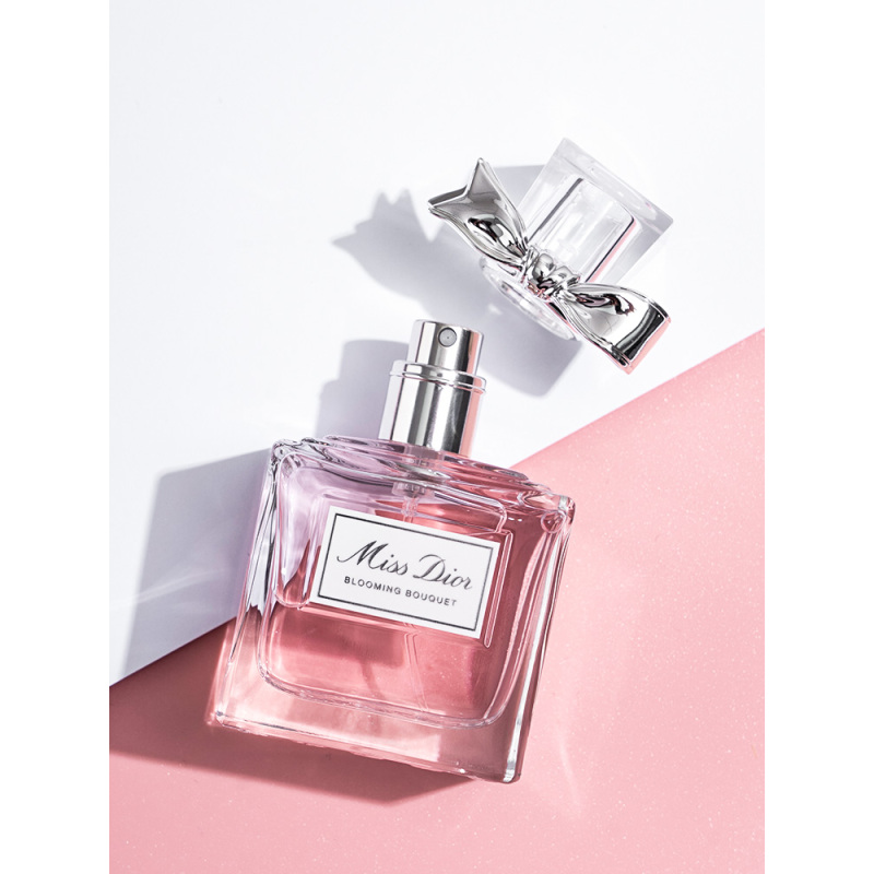 克丽丝汀迪奥迪奥小姐花漾淡香氛