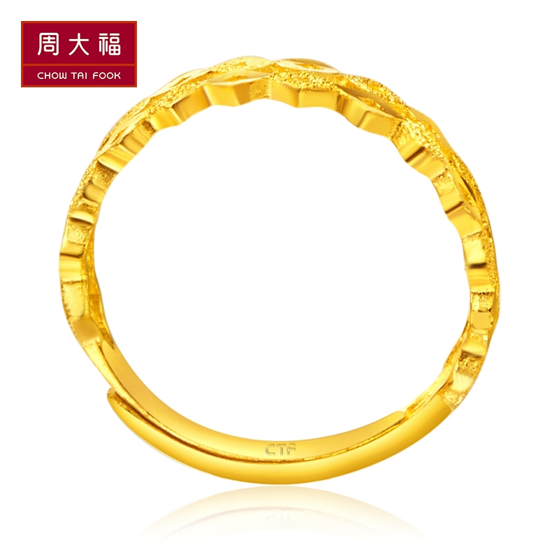 周大福珠宝首饰时尚优雅足金黄金戒指计价（工费48元）F217502