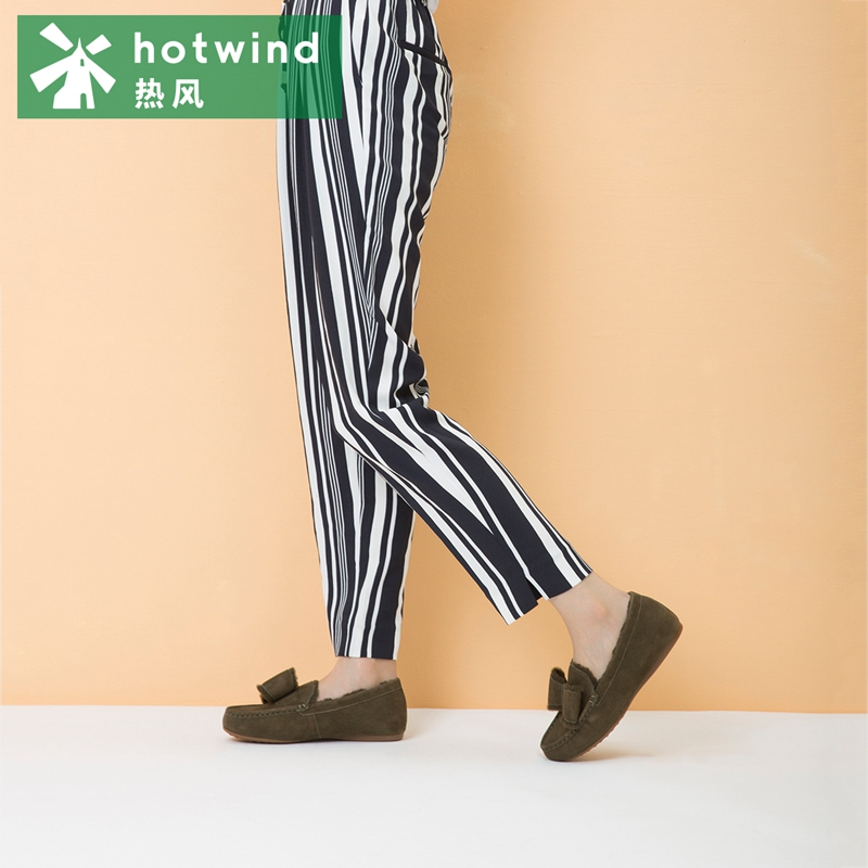 热风hotwind新款复古中口一脚套女士加绒套脚休闲鞋平底鞋H10W7311