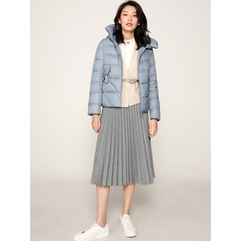 冰洁短款羽绒服连帽厚款保暖冬装时尚宽松女上衣外套J80143002