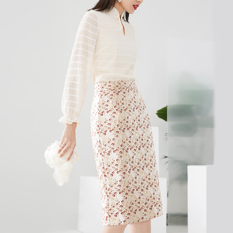 晚白2021春季新品复古两件套淑女套头衬衫印花包臀裙时尚套装女