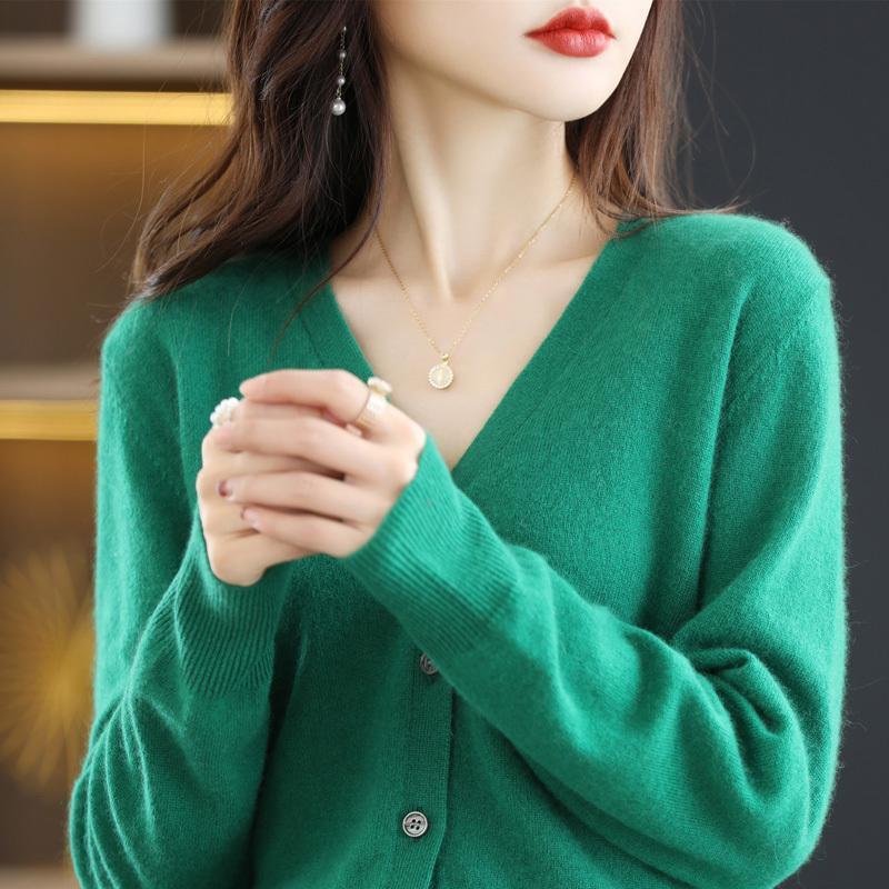 早春新款非羊绒开衫女V领长袖宽松显瘦秋冬季毛衣打底针织衫外套