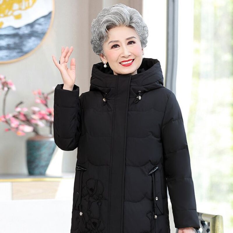 老年人羽绒服女时尚连帽奶奶装中长款冬装7080岁女装白鸭绒大衣