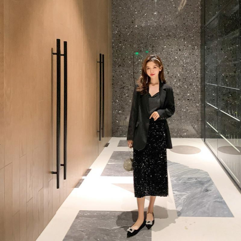 【年会系列】OtherMix黑色亮片半身裙女2021春季新款开叉中长裙子