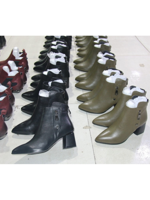 格瑞迪欧头层牛皮新款真皮短筒高跟女靴尖头牛皮粗跟短靴2019低筒马丁靴73-5