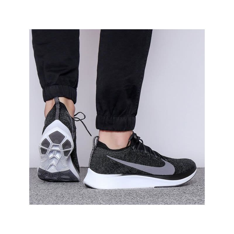 耐克男鞋 ZOOM FLY 缓震休闲运动跑步鞋AR4561-001图片
