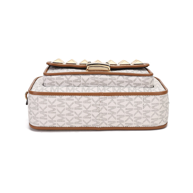 迈克·科尔斯 MICHAEL KORS MK女包 BRADSHAW人造革铆钉装饰单肩斜挎包相机包32H1G2BC2V