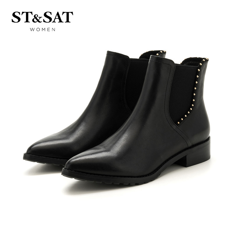 St&Sat/星期六冬新款切尔西短靴女牛皮尖头铆钉女靴子SS64117071