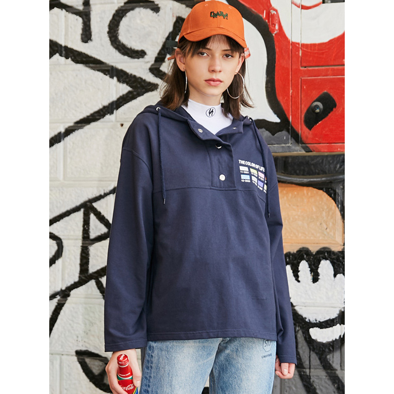 UNIFREE2018秋季新款女连帽领长袖印花宽松休闲时尚卫衣UH183A083