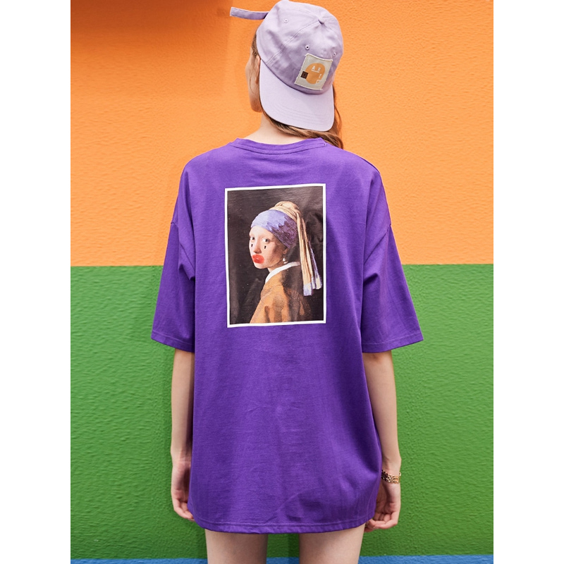 UNIFREE2018夏新油画系列少女人像印花复古宽松短袖T恤UH182G125