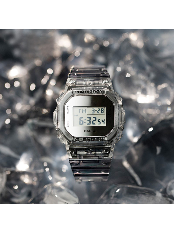 卡西欧casiogshock时尚方形dw5600sk1dr石英男士运动腕表