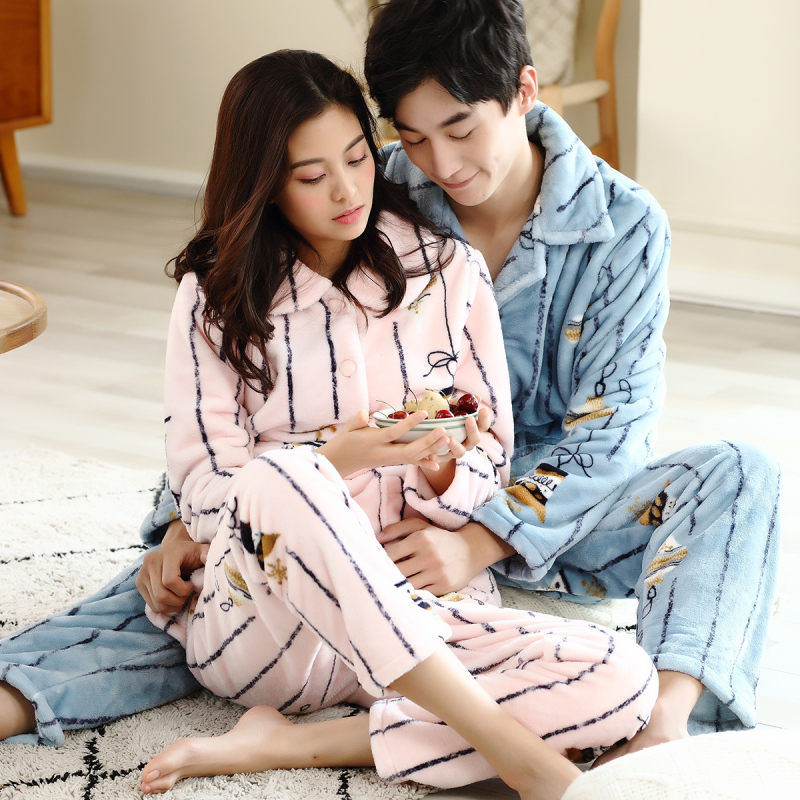 双面珊瑚绒印泥点铃铛国民领长袖女套装