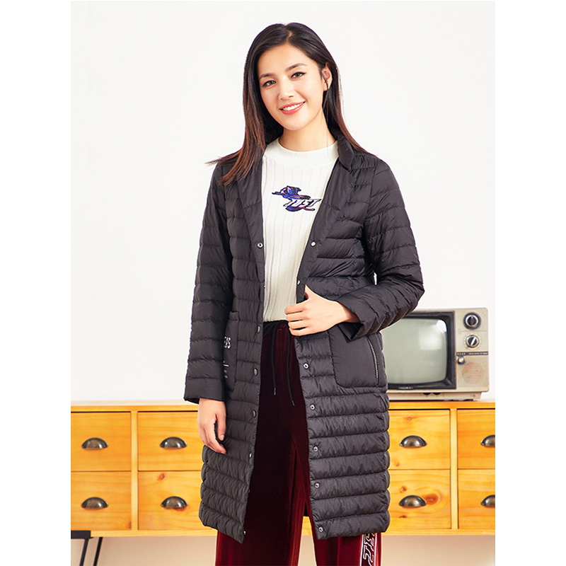 千仞岗2018新品中长款羽绒服女立领纯色休闲韩版轻羽绒外套229031