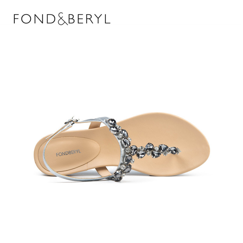 Fondberyl/菲伯丽尔夹趾舒适平底凉鞋FB72115011