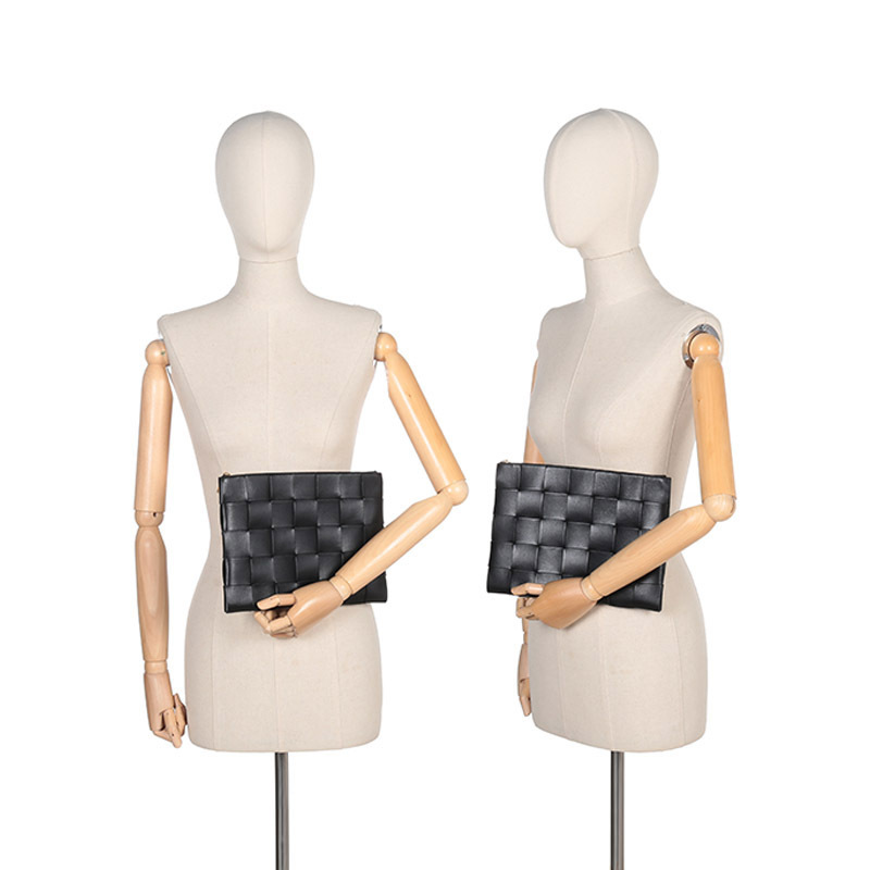BOTTEGA VENETA BV 宝缇嘉女士皮革POUCH编织手拿包652931 VCQC1