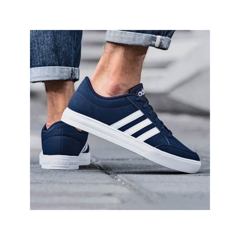 adidas阿迪达斯男子板鞋透气耐磨休闲运动鞋-BB9673图片