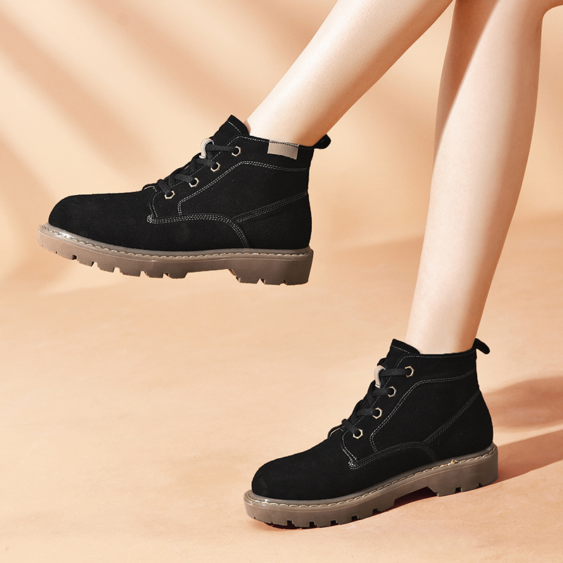 冬季新款女鞋真皮帮面简约时尚百搭平底精致缝线 短靴 休闲靴