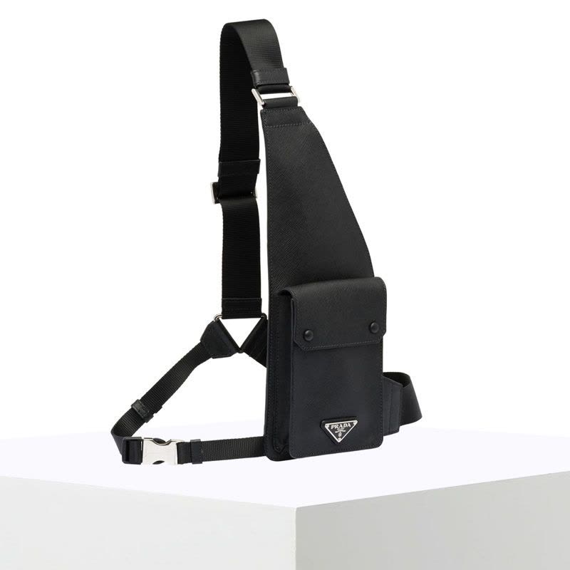 预订 PRADA普拉达 Saffiano 皮革斜挎包 2VH075图片
