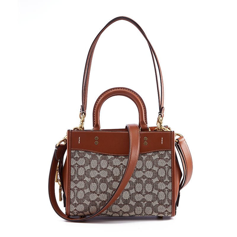 蔻驰coach奢侈品女士专柜款swinger经典标志提花织物配皮棕色拼色中号