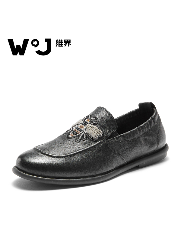 维界新品一脚蹬舒适乐福鞋男