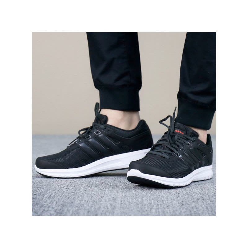 Adidas阿迪达斯男子跑步运动鞋CP8759图片