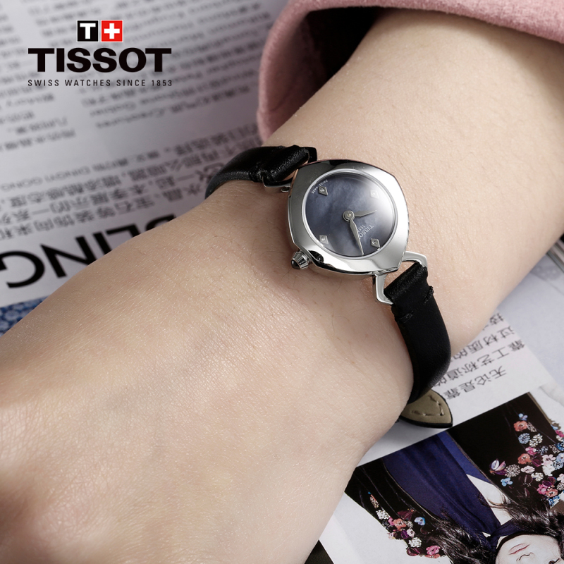 天梭(TISSOT)瑞士手表 伊婷系列贝母表盘钻石刻度皮带女士石英表T113.109.16.126.00
