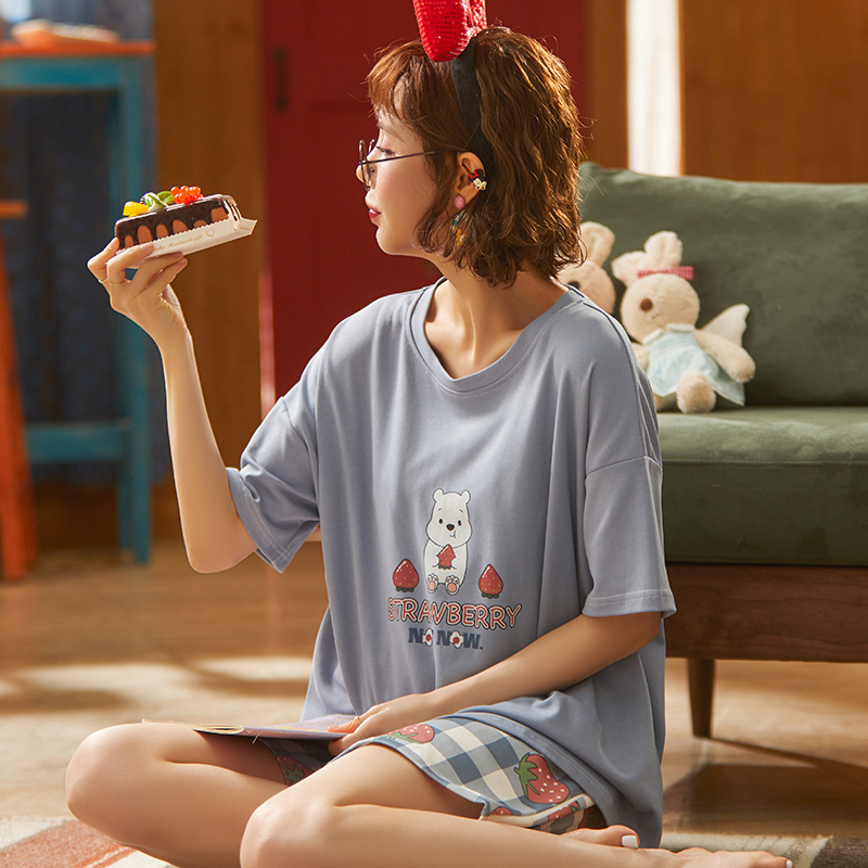 迪奥 女款家居服套装女生年轻套头休闲柔软舒适亲肤棉质甜美可爱女两件套