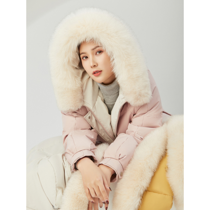 波司登羽绒服女中长款温柔甜美风运动休闲狐狸大毛领冬B00145276