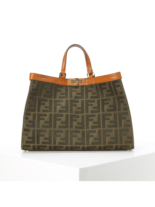 预订FENDI PEEKABOO 手拎包 25x17x10CM