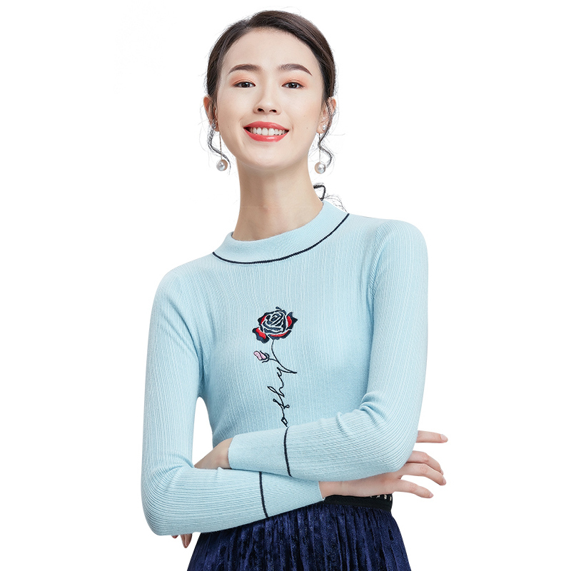 欧昵雪 春秋季修身弹力绣花圆领毛衣女套头长袖打底针织衫q