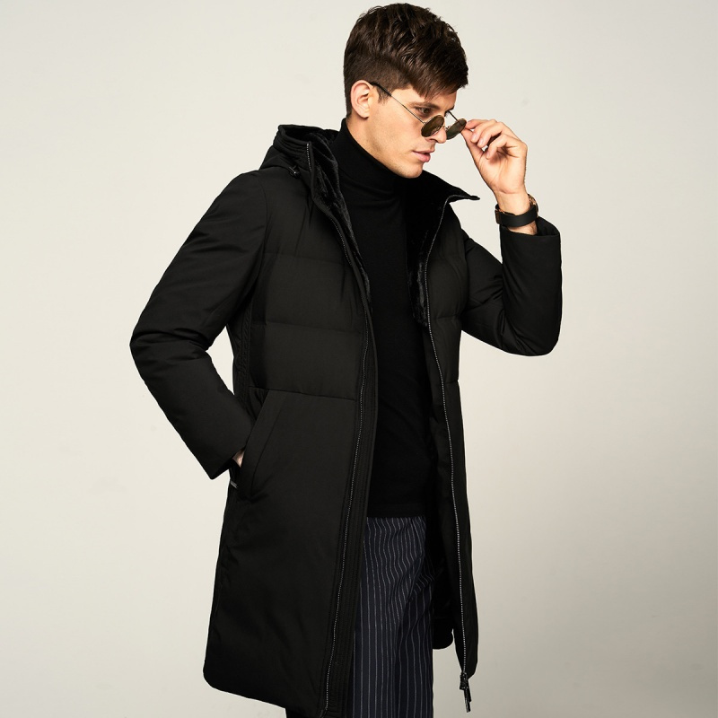 简约时尚连帽男士羽绒服