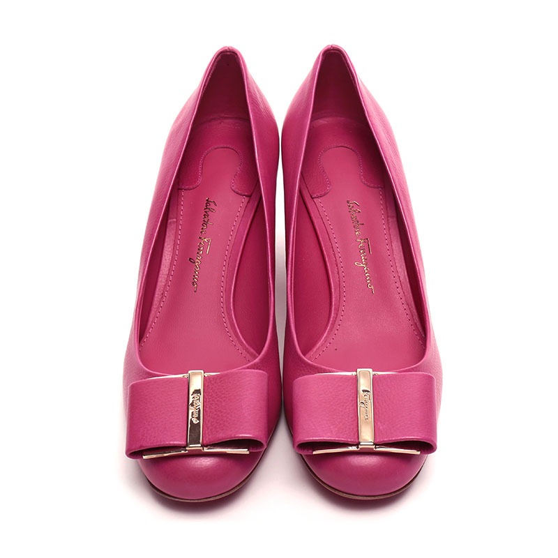 Salvatore Ferragamo 萨瓦托·菲拉格慕 女士牛皮花卉造型装饰高跟鞋 0684328