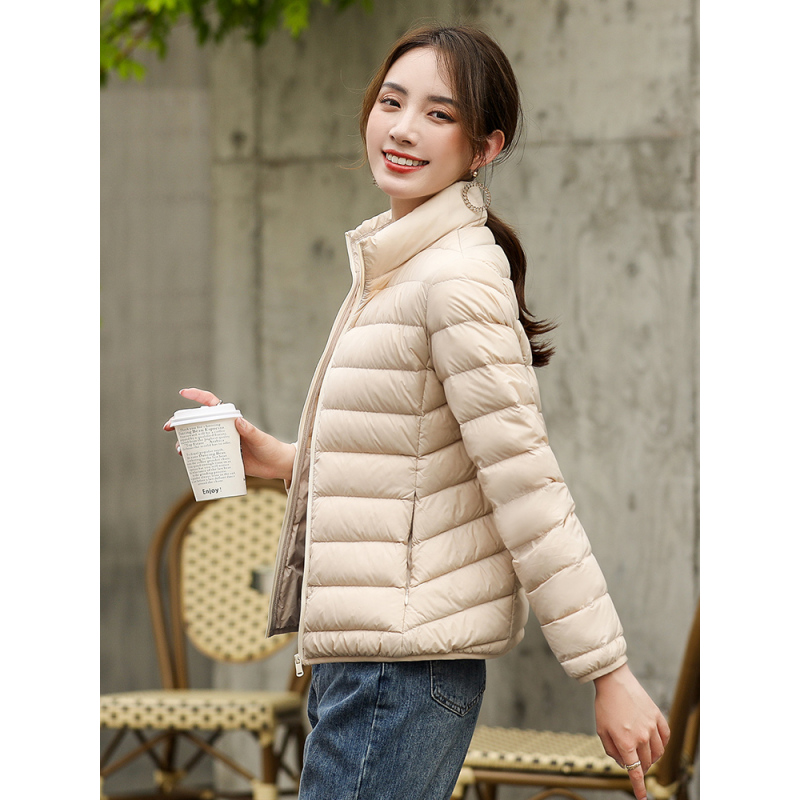 高梵轻薄羽绒服女短款2020新款蓄热韩版休闲时尚