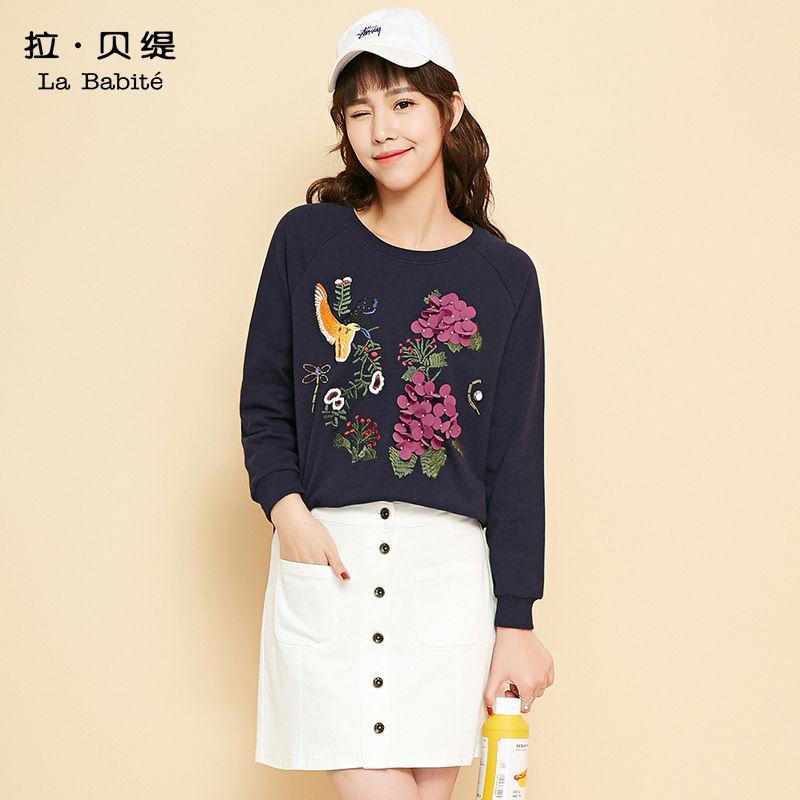 拉贝缇卫衣女学生韩版潮秋季新款立体花鸟刺绣时尚休闲套头上衣女60005191
