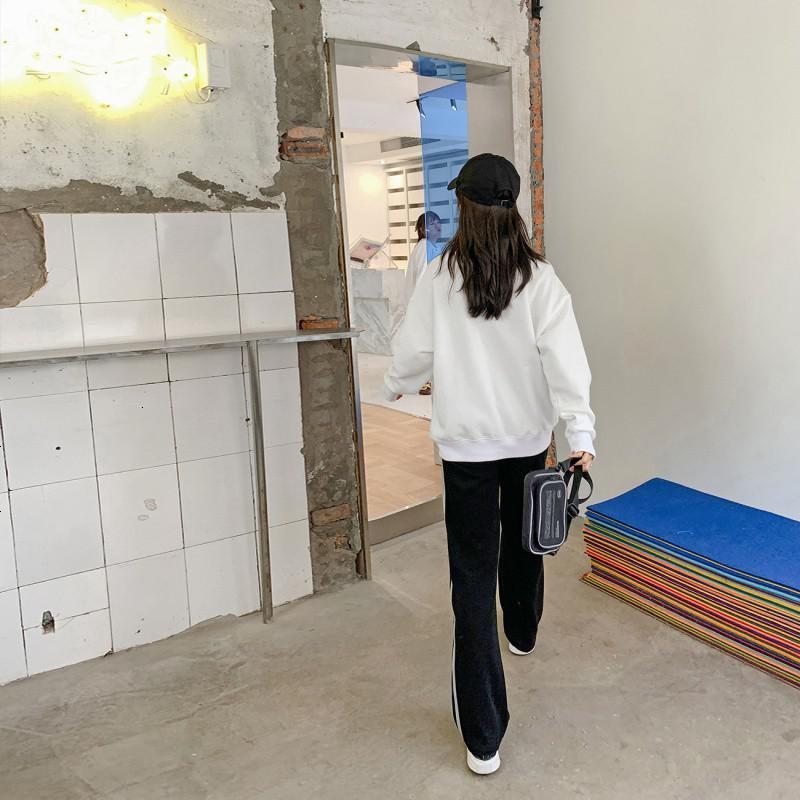 OtherMix白色oversize圆领卫衣2021春新款女新年宽松中长款上衣潮