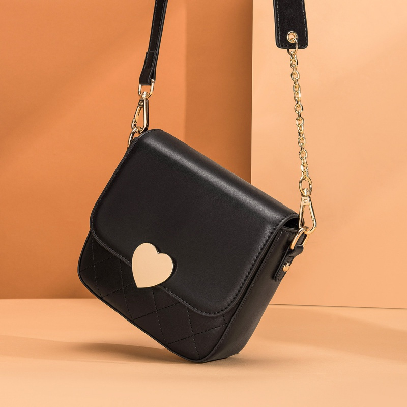 马克华菲爱心锁扣包新款女包简约单肩包手机包女式斜挎包视频