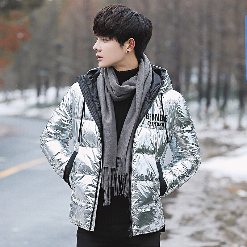 羽绒服2018冬季新款男士羽绒服青年时尚短款外套潮流帅气面包服男银色