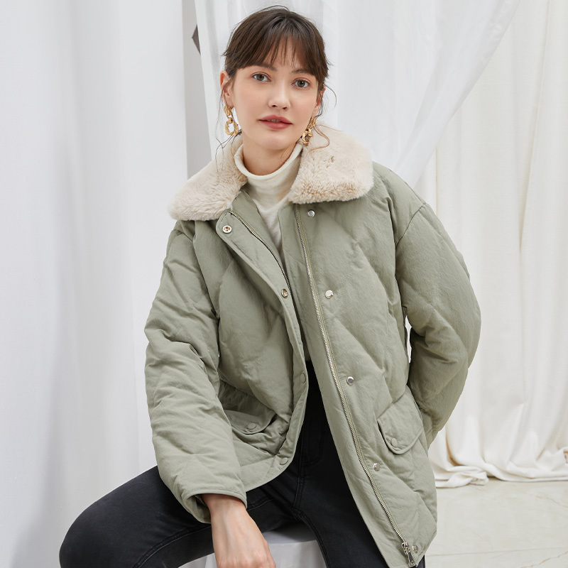 服装鞋帽>女装>女士羽绒服>伊布都(ibudu)>伊布都(ibudu)女士羽绒服>