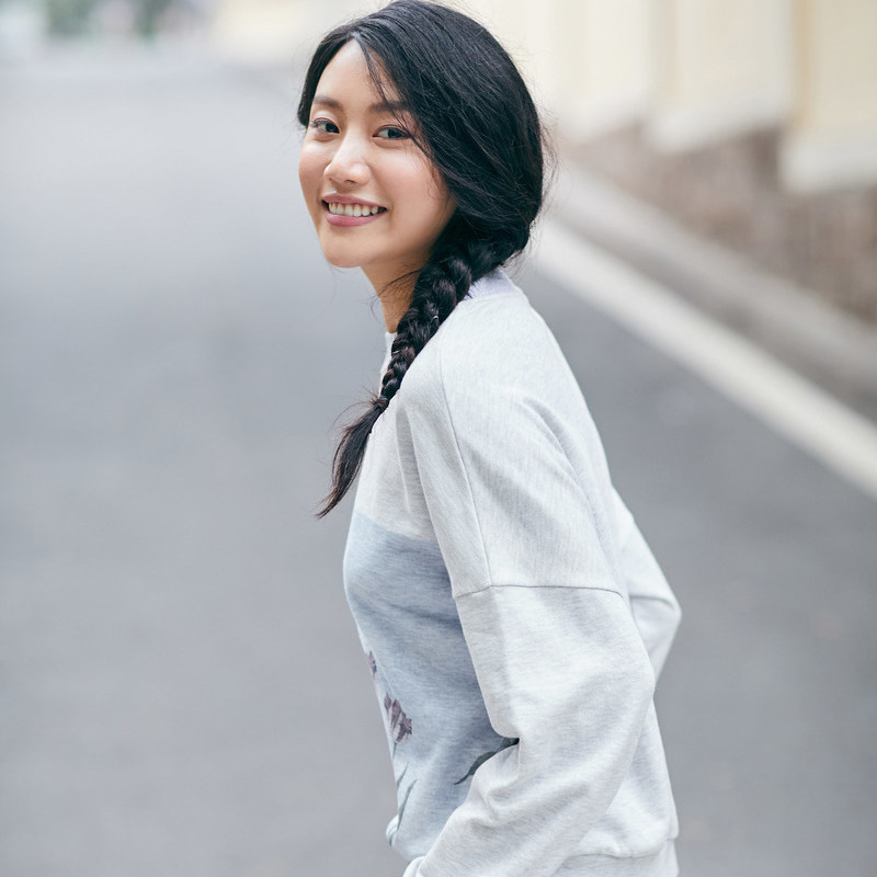 茵曼秋新款文艺印花落肩长袖套头毛针织衫女宽松